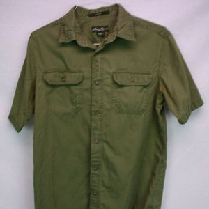 Eddie Bauer Men's M Classic Fit Short Sleeve Shirt
